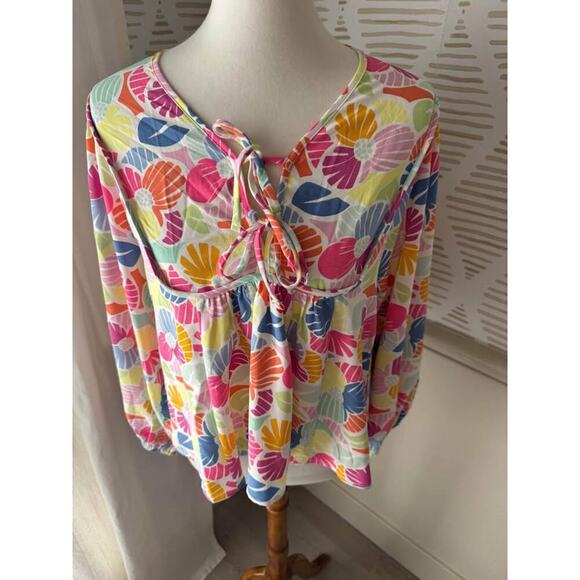NWT Michelle McDowell Women’s Medium Vivey Afternoon Showers Top - Picture 7 of 7